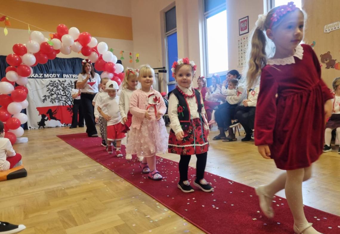 Pokaz Mody Patriotycznej 2025